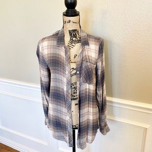 ~ Thread and Supply ~ long sleeve gray and tan plaid flannel. Size medium